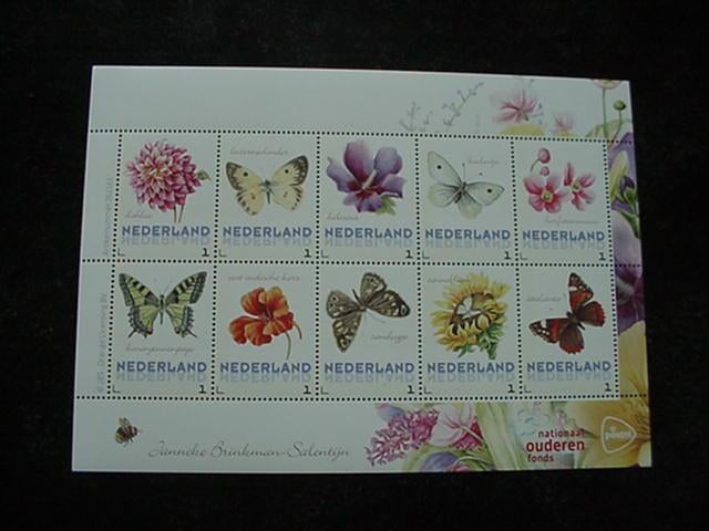 Blok Pers. zegels, Bloemen en Vlinders van Janneke Brinkman., Verzenden, Na 1940, Postfris