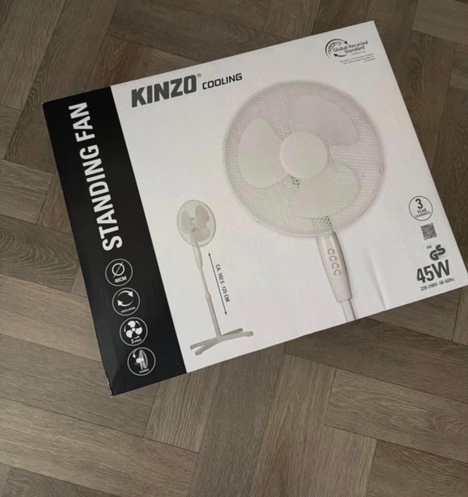 Kinzo Cooling staande ventilator 45W, Witgoed en Apparatuur, Ventilatoren, Ophalen of Verzenden, Nieuw, Statiefventilator