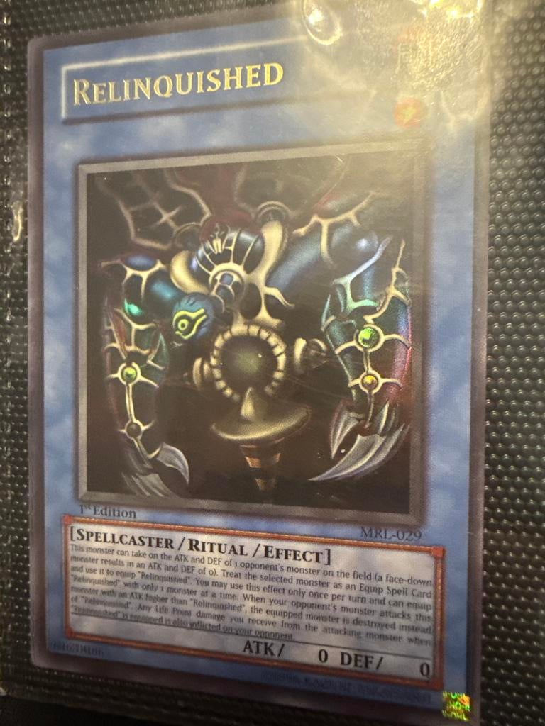 Yu-Gi-Oh! Relinquished MRL-029 1st Edition, Ophalen of Verzenden, Gebruikt, Losse kaart