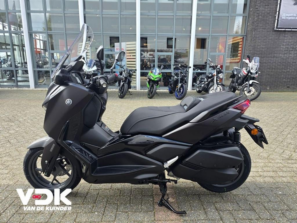 Yamaha XMAX 300 TECHMAX+ (bj 2026), Motoren, Motoren | Yamaha, 299 cc, Scooter, Bedrijf, Onbekend
