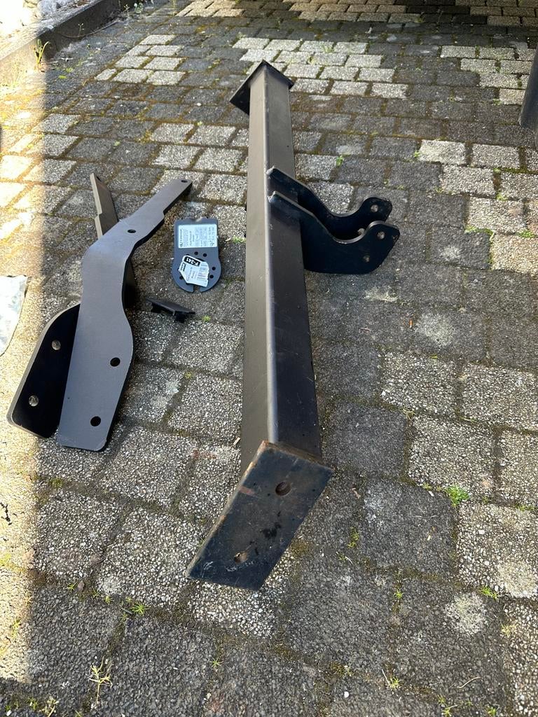 Trekhaak Ford Focus III Kombi (Steinhof F-241), Auto-onderdelen, Trekhaken, Ophalen, Nieuw