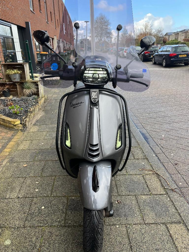 Vespa Sprint iGet 4t 2020 — Full Option – Custom Agaat Grijs, Fietsen en Brommers, Scooters | Vespa, Ophalen, Overige modellen