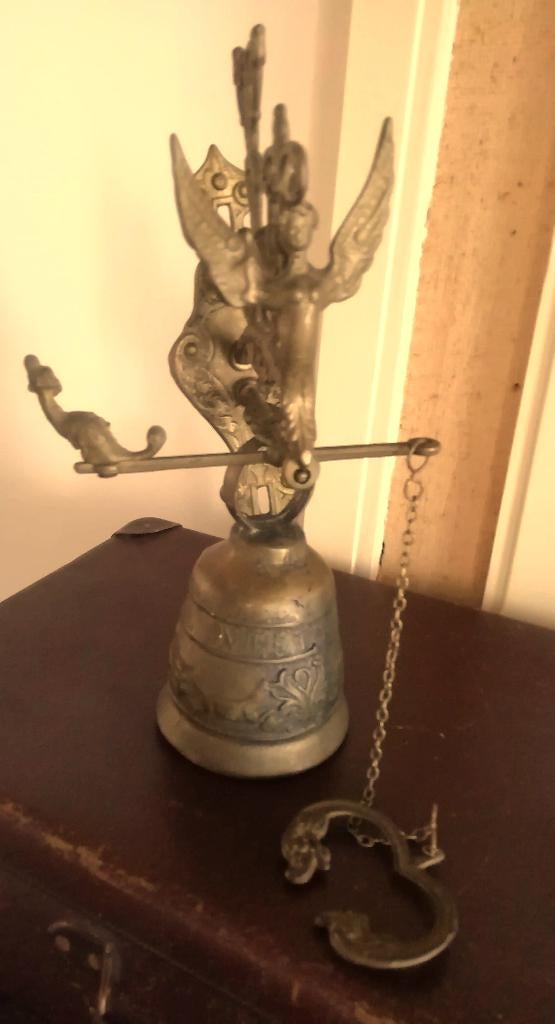 Bronzen kloosterbel ophangbeugel trekhandvat bewerkt engel, Ophalen of Verzenden