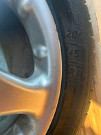 4x Mercedes A-Klasse Banden met Velgen - 205/45 R16, Ophalen, Gebruikt, 16 inch, Banden en Velgen