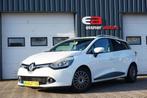 Renault Clio Estate 0.9 TCe Expression (bj 2014), Auto's, Voorwielaandrijving, Stof, Zwart, Wit