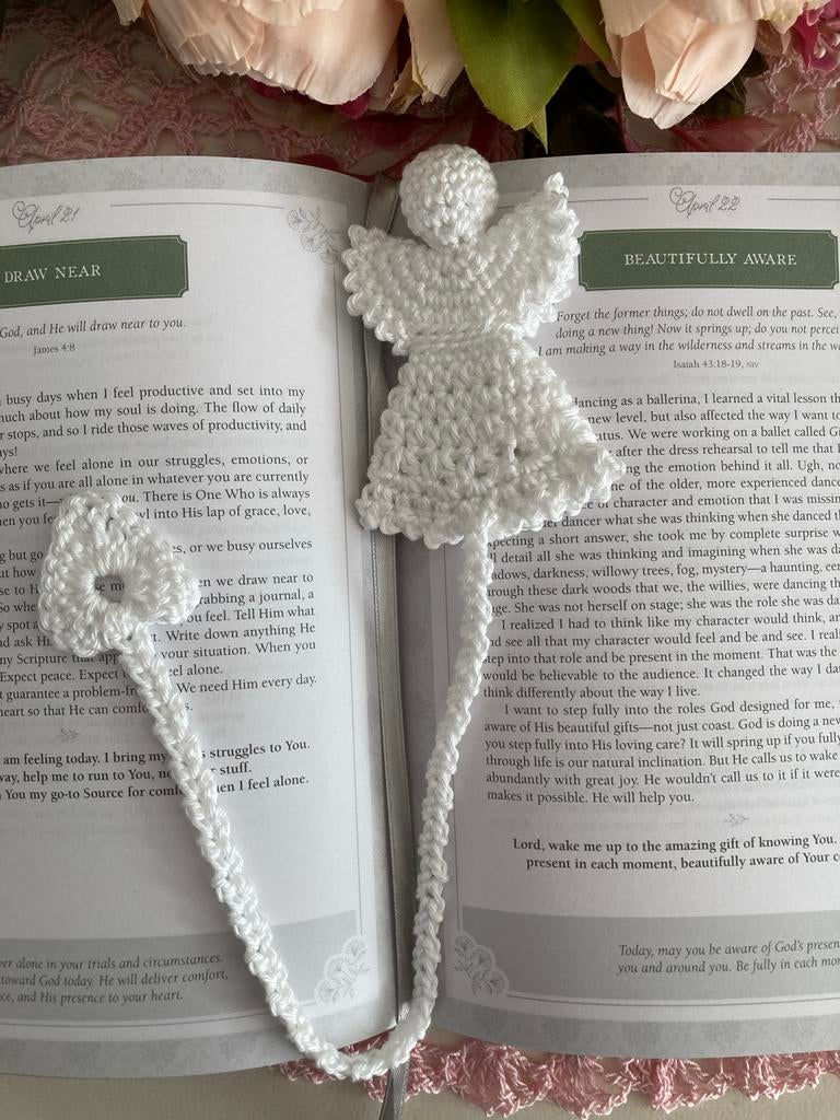 Unieke Gehaakte Boekenlegger Engel met Hartje - Mani di Anne, Ophalen of Verzenden