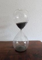 Mooie zandloper met grijs zand, Huis en Inrichting, Woonaccessoires | Overige, Ophalen of Verzenden, Zo goed als nieuw