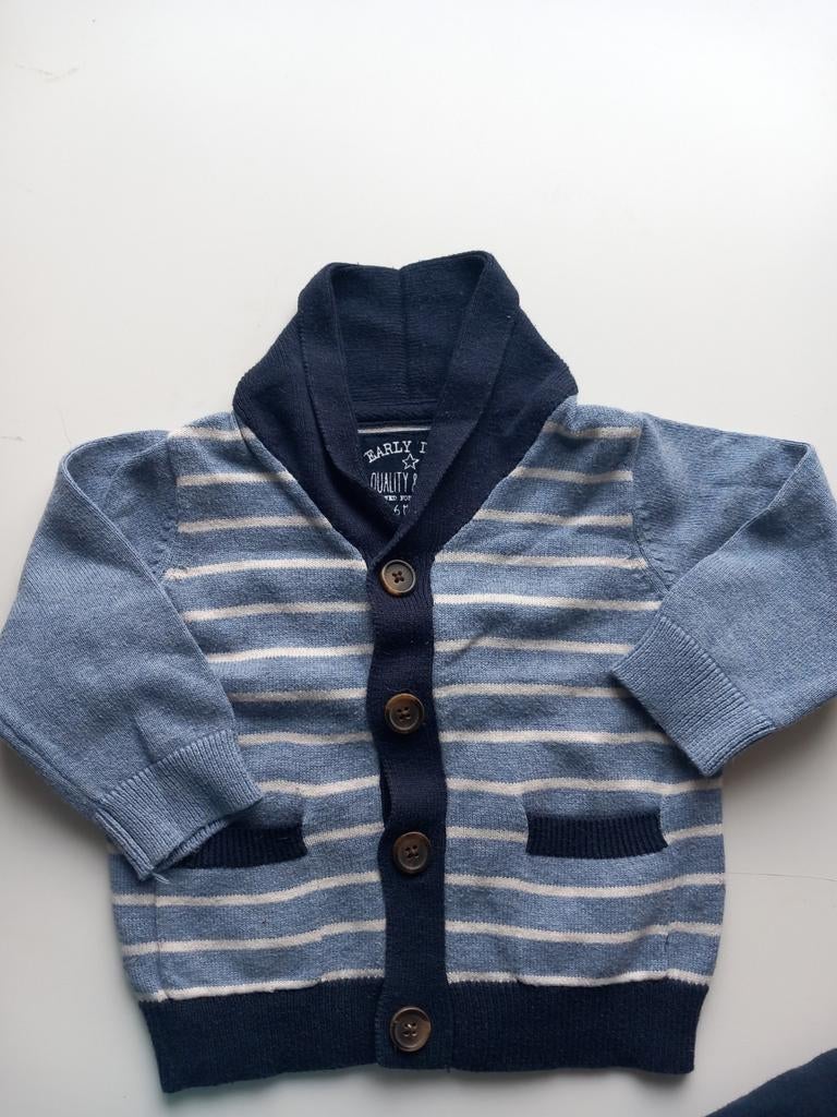 Vestje 62/68, Kinderen en Baby's, Ophalen of Verzenden, Zo goed als nieuw, Meisje, Truitje of Vestje