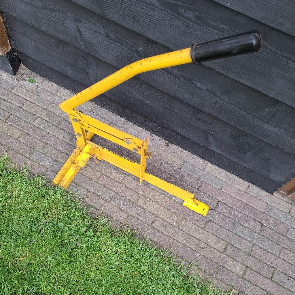 Stenenknipper te huur – Straatwerk strak en snel!, Ophalen, Nieuw, Overige soorten, Onbekend