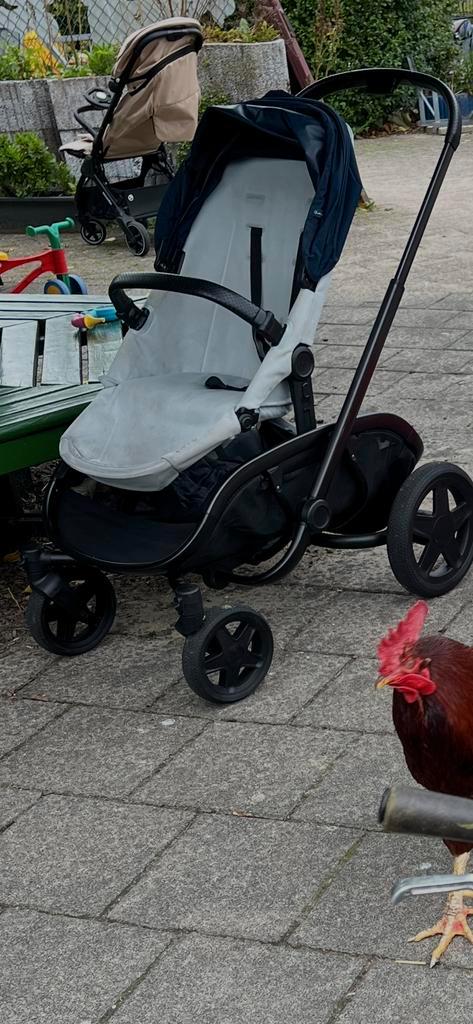 Quinny Hubb Kinderwagen met een zitje en regenkap, Kinderen en Baby's, Kinderwagens en Combinaties, Gebruikt, Kinderwagen, Quinny