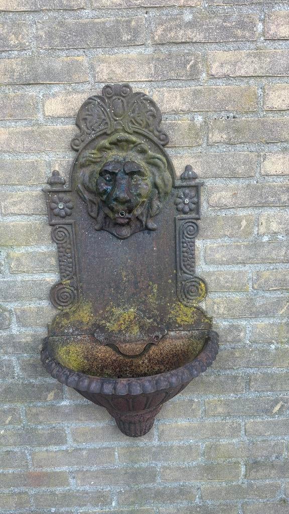 Gietijzeren wandfontein, Ophalen, Gebruikt, Gietijzer, Overige typen