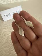 H142/H137/R337/H017/Q389/R086/R278/ S172/MODERNIST oorbellen, Gebruikt, Verzenden, X, Zilver