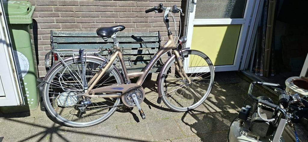 Gazelle hybride lite Lausanne damesfiets, Fietsen en Brommers, Fietsen | Dames | Damesfietsen, Ophalen, Gebruikt, Velgrem, Versnellingen