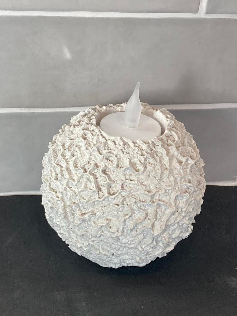 Waxinelichthouder, stenen bol (150124), Huis en Inrichting, Woonaccessoires | Kandelaars en Kaarsen, Ophalen of Verzenden, Zo goed als nieuw