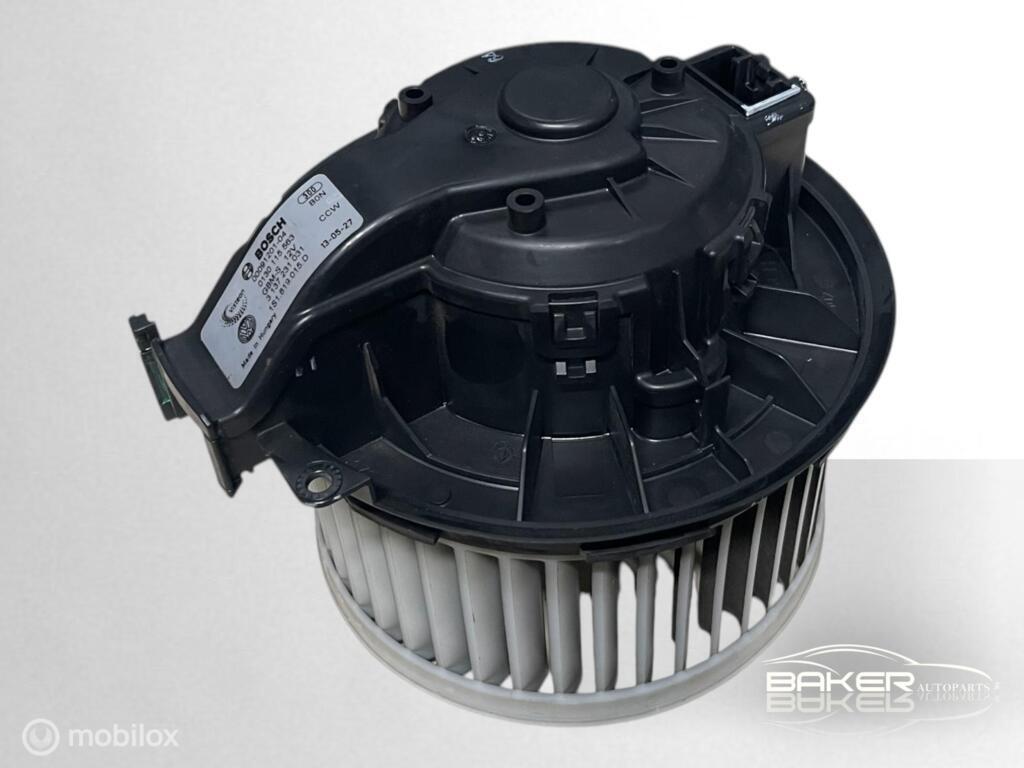 Kachelventilatormotor Skoda Citigo Up! Mii 1S1819015D, Gebruikt, Ford, Ophalen of Verzenden, Ford