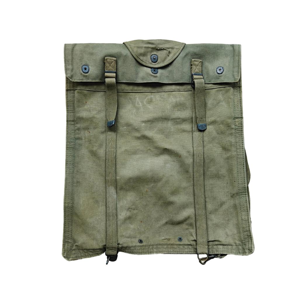 WWII US 5 Gallon Drinking Water Backpack, Ophalen, Amerika, Embleem of Badge