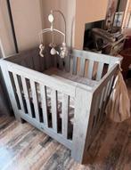 Grijze box TWF inclusief boxkleed, Ophalen, Zo goed als nieuw, Jongetje of Meisje