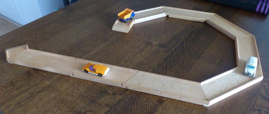 Vintage: HOUTEN WEG/ HOUTEN TREINBAAN           (gebruikt), Kinderen en Baby's, Speelgoed | Houten speelgoed, Gebruikt, Ophalen of Verzenden