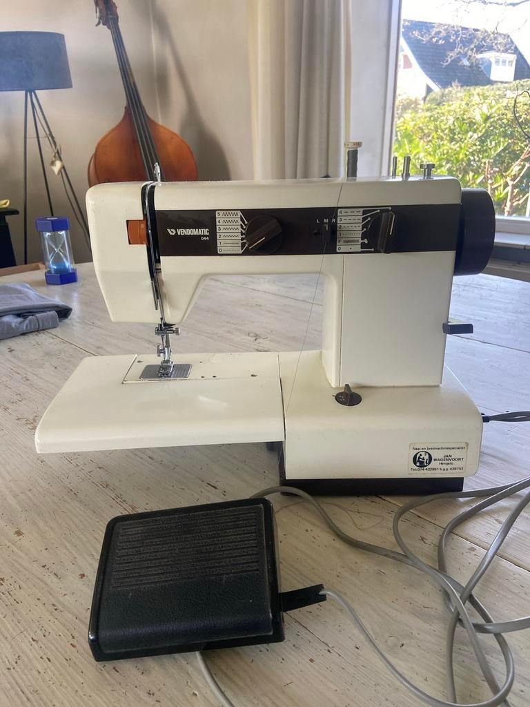 Vendomatic D44 naaimachine, Ophalen of Verzenden, Gebruikt, Naaimachine, Overige merken