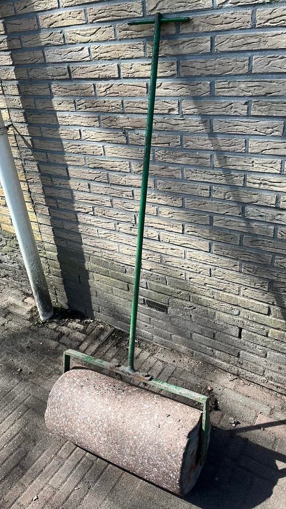 Gras roller, Tuin en Terras, Gras en Kunstgras, Ophalen, Zo goed als nieuw