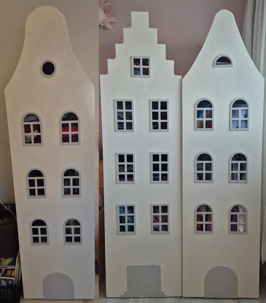 Kasten voor Kinderkamer, Ophalen