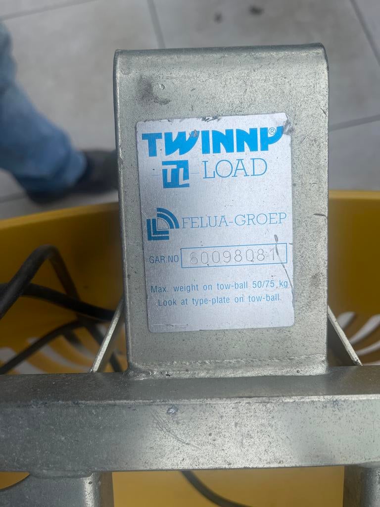 Fietsendrager voor trekhaak - Twinny Load, Auto diversen, Fietsendragers, Ophalen, 2 fietsen, Gebruikt, Trekhaakdrager