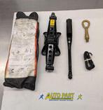 Chrysler PT Cruiser krik set 2001-2010, Gebruikt, PO Box 21-8004 | Auburn Hills, MI 48321-8004, Ophalen of Verzenden, Chrysler