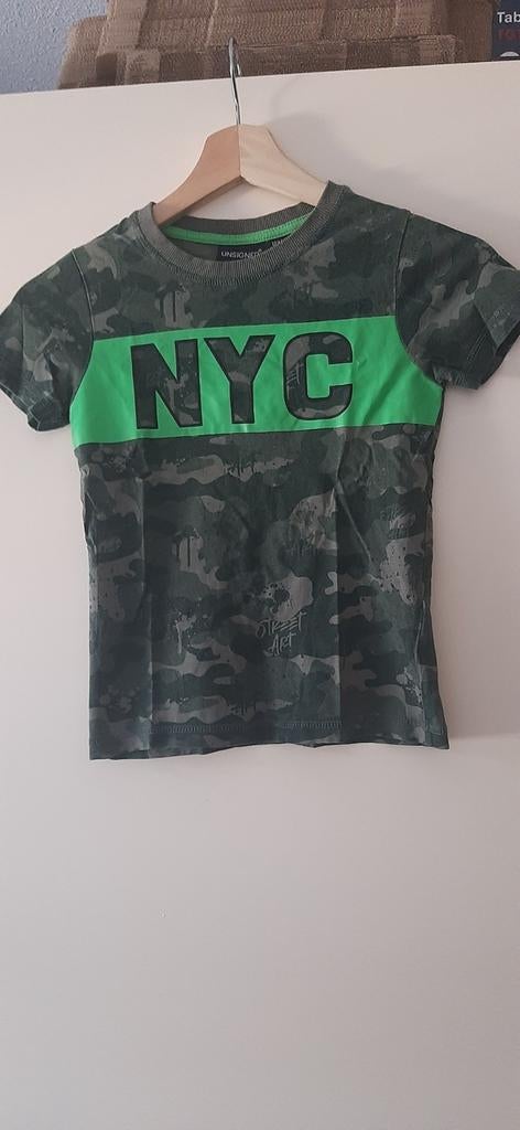 T-shirt, Kinderen en Baby's, Kinderkleding | Maat 122, Ophalen of Verzenden, Zo goed als nieuw, Shirt of Longsleeve, Jongen