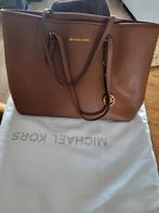 Michael Kors schoudertas bruin, Sieraden, Tassen en Uiterlijk, Tassen | Damestassen, Ophalen of Verzenden