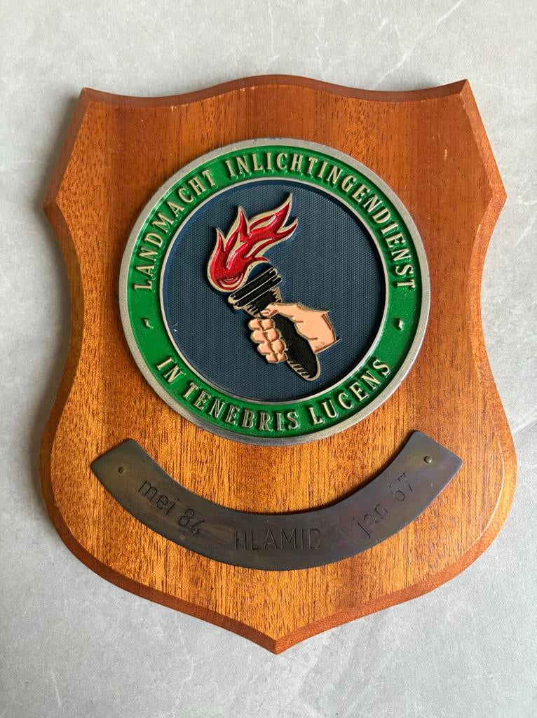 Diverse leger schildjes, Verzamelen, Militaria | Algemeen, Landmacht, Overige typen, Nederland, Ophalen of Verzenden