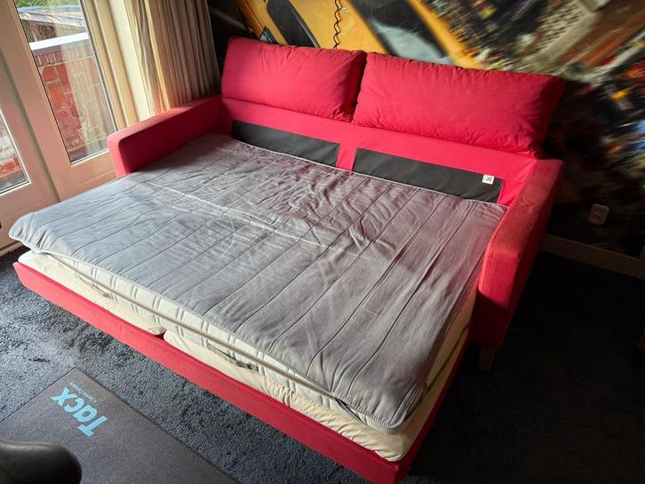 Ikea karlstad slaapbank inclusief matras, Huis en Inrichting, Slaapkamer | Slaapbanken, Zo goed als nieuw, Tweepersoons, Rood