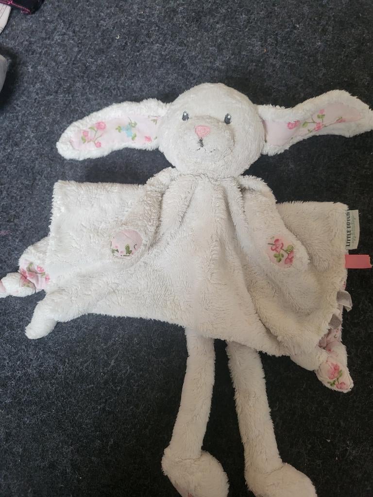 Littel dutch konijn met bloempjes, Ophalen of Verzenden, Gebruikt