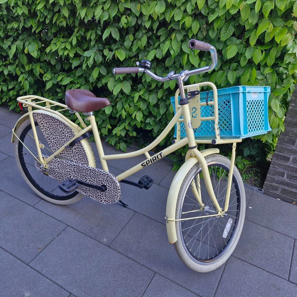 Leuke meisjesfiets van merk Spirit, 24 inch. Geel met panter, Fietsen en Brommers, Ophalen, Gebruikt, 24 inch