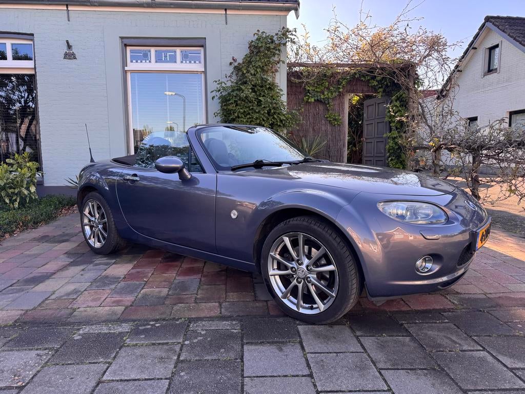 Mazda MX-5 1.8 Exclusive Touring 2009 Grijs, Auto's, Achterwielaandrijving, 4 cilinders, Cabriolet, 1055 kg