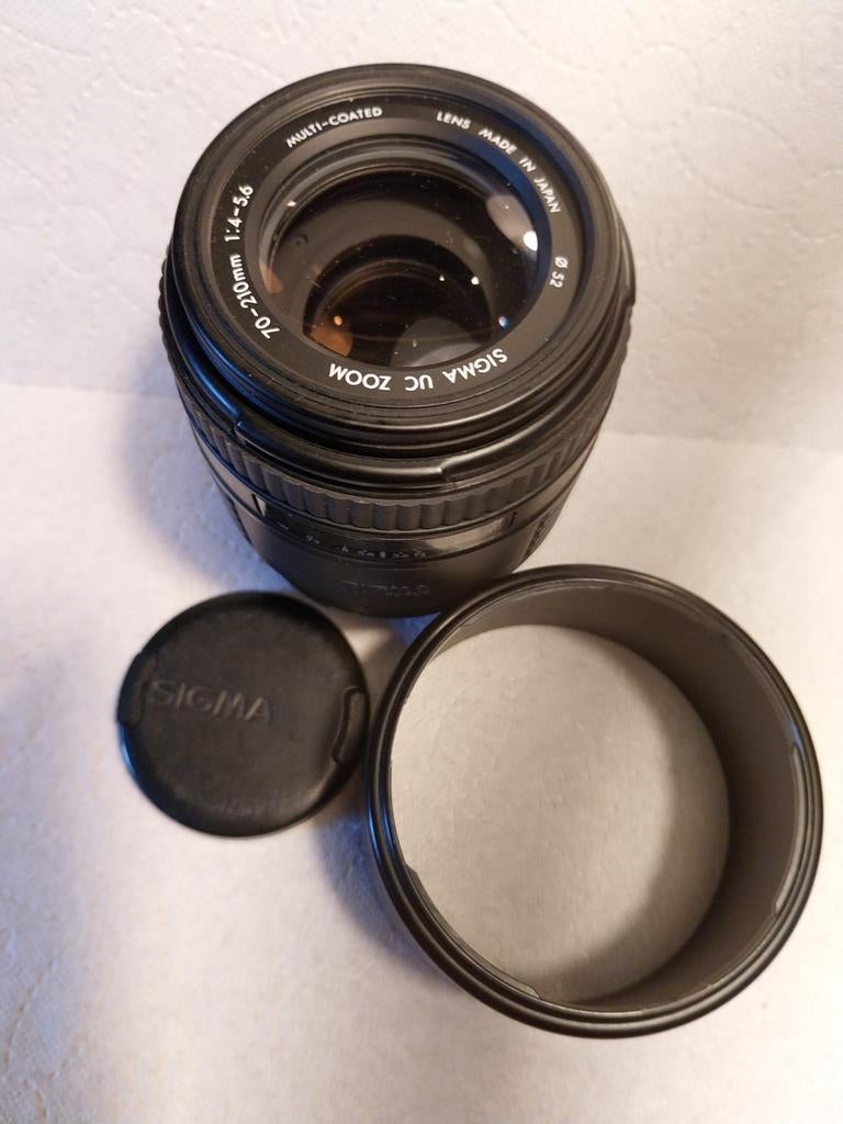 Sigma UC 70-210mm lens voor Nikon, Ophalen of Verzenden, Gebruikt, Macrolens, Zoom