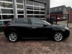 Alfa romeo GIULIETTA 1.4 T DISTINCTIVE / AIRCO / CRUISECONTR, Voorwielaandrijving, Euro 5, Gebruikt, 4 cilinders