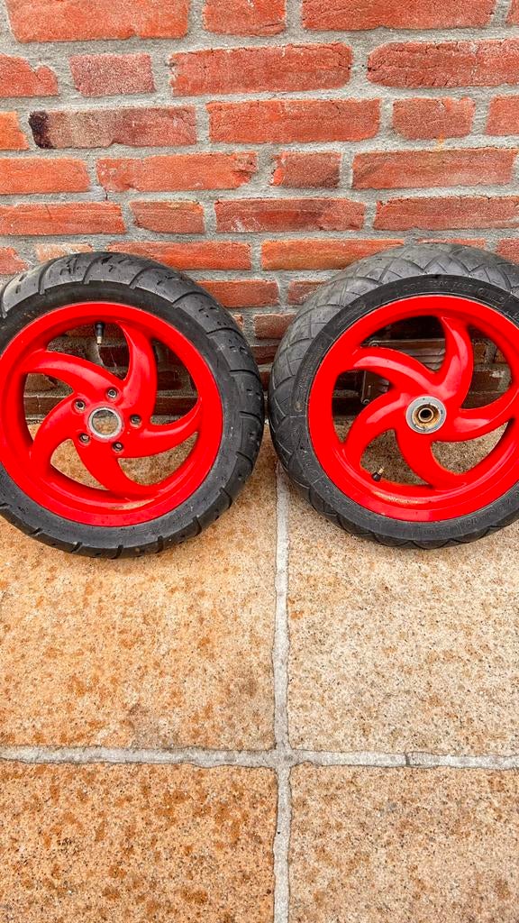 Gilera runner dd velgen, Fietsen en Brommers, Ophalen of Verzenden, Zo goed als nieuw, Overige typen