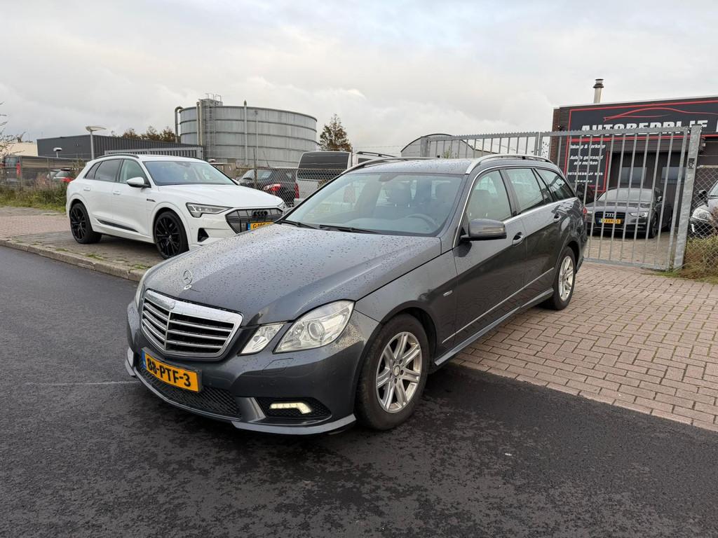 Mercedes-Benz E-klasse Estate 200 CDI Business Class Avantga, Auto's, Mercedes-Benz, Automaat, Euro 5, Gebruikt, Origineel Nederlands