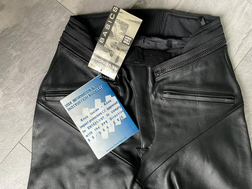 Partijtje lederen motorbroeken nieuw, Ophalen, Nieuw met kaartje, Dames, Broek | leer