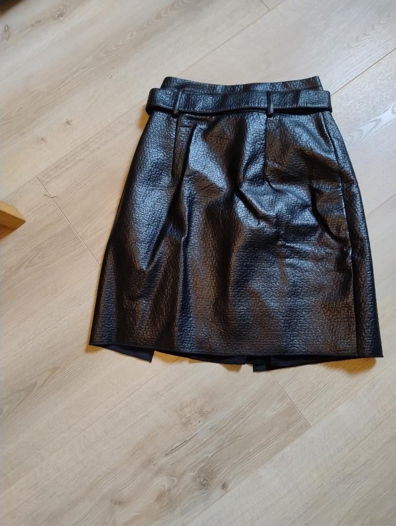 Ongedragen rok Nu 36, Kleding | Dames, Verzenden, Zwart, Nieuw, Knielengte