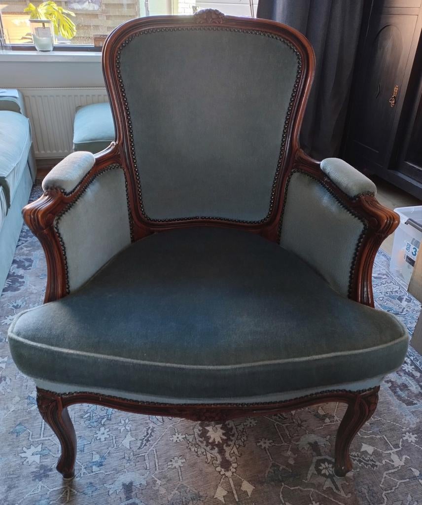Blauwe fauteuil, Ophalen