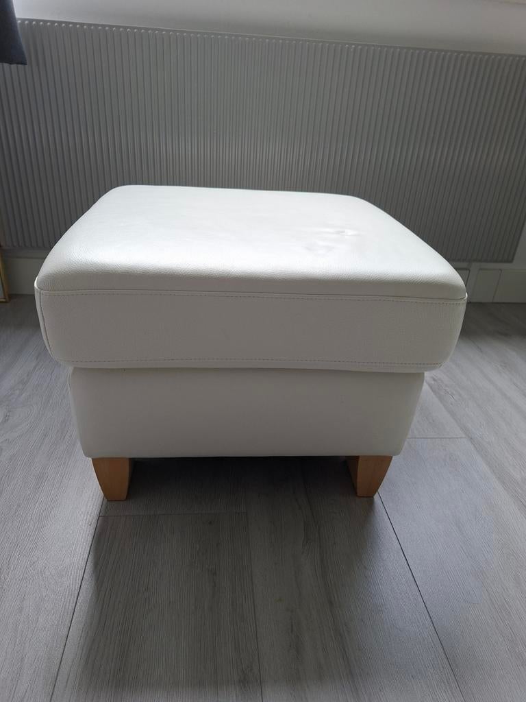 Witte leren hocker, Ophalen, Gebruikt, Leer, 50 tot 75 cm