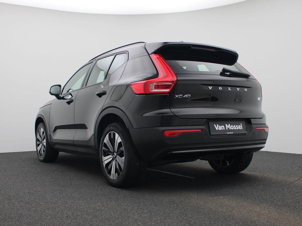 Volvo XC40 Recharge Core, Auto's, 12 maanden, Stof, Gebruikt, Zwart