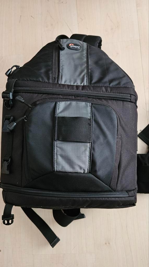 Lowepro slingshot 302 aw  Veel ruimte voor camera / lenzen, Audio, Tv en Foto, Fotografie | Fototassen, Rugtas, Lowepro, Ophalen