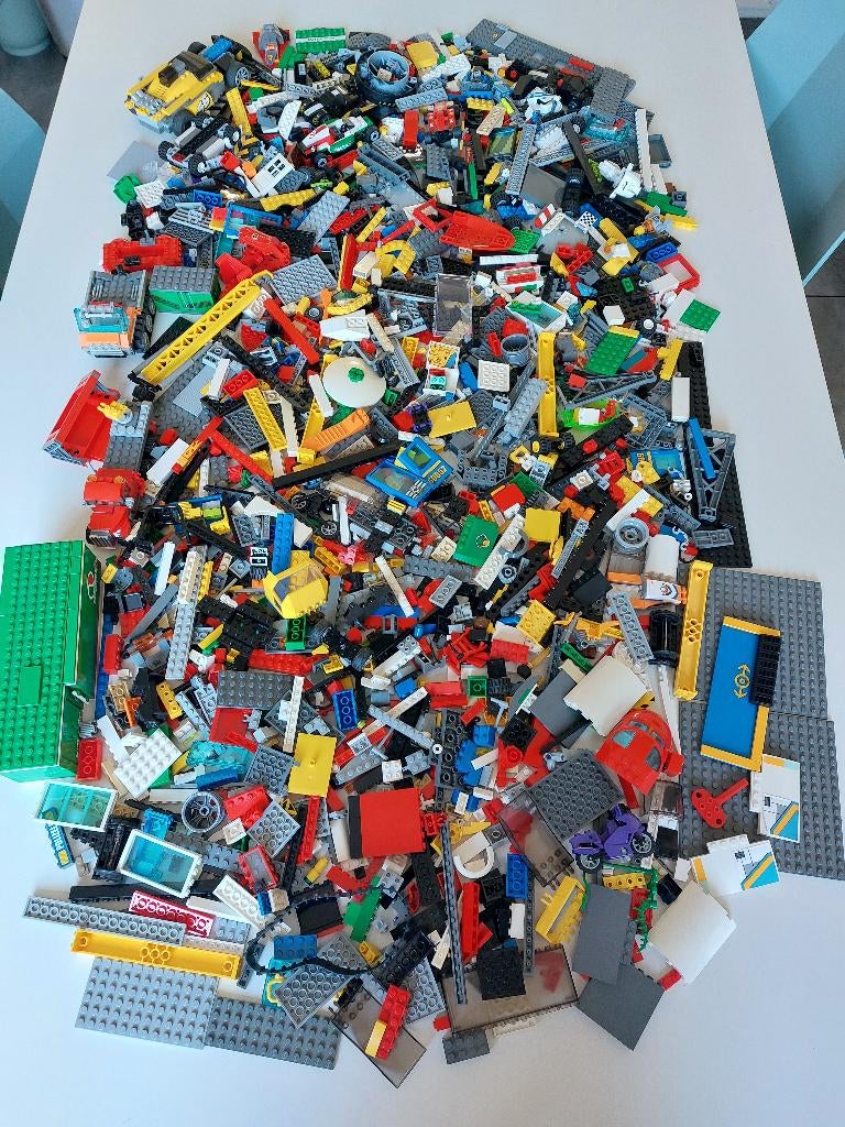 tafel vol Lego onderdelen, Kinderen en Baby's, Speelgoed | Duplo en Lego, City, Lego, Ophalen of Verzenden, Zo goed als nieuw
