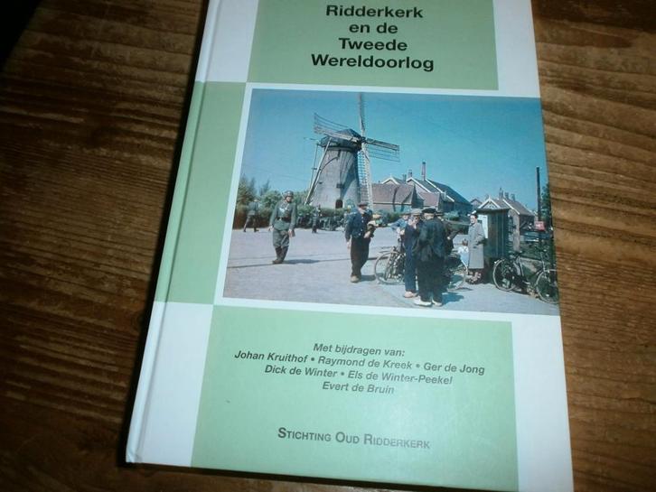 ridderkerk in de tweede wereldoorlog met fotos uit wo2, Boeken, Oorlog en Militair, Nieuw, Overige onderwerpen, Tweede Wereldoorlog