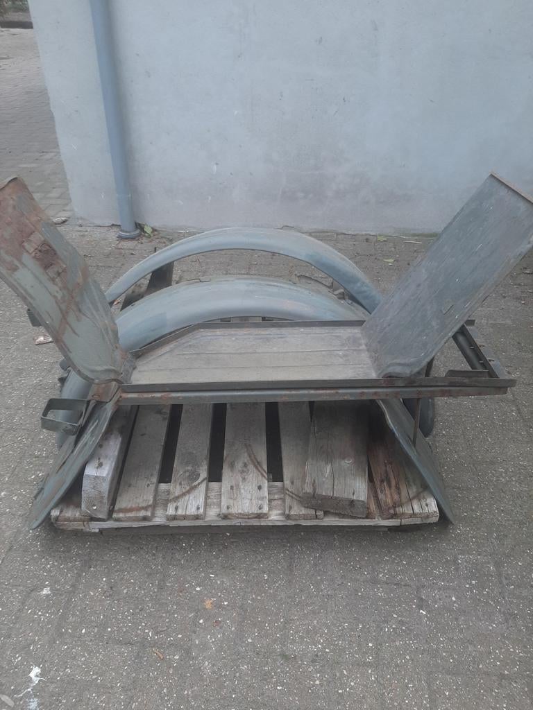 Unimog 406 spatborden voor en achter complete set, Auto-onderdelen, Carrosserie en Plaatwerk, Ophalen of Verzenden, Gebruikt, Spatbord