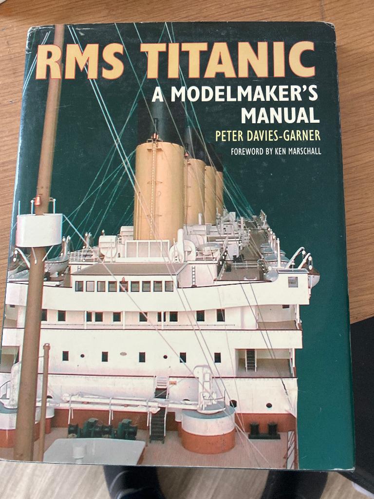 Titanic boek, Gebruikt, 1:50 of kleiner, Auto, Ophalen