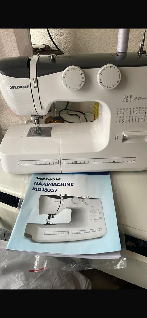 Medion Naaimachine MD18357, Ophalen of Verzenden, Gebruikt, Naaimachine, Overige merken