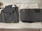 M - Nike Air Jordan X Psg - Trainingspak - NIEUW - ORIGINEEL, Maat 48/50 (M), Nieuw, Ophalen of Verzenden, Voetbal